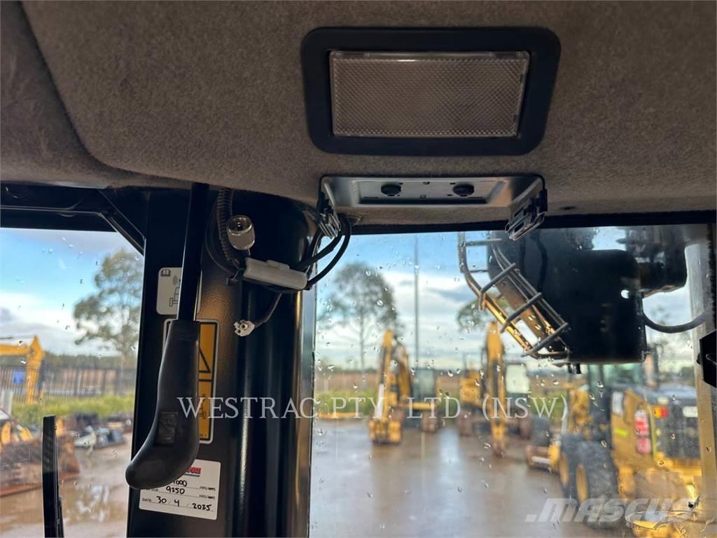 CAT D6NXL Гусеничные бульдозеры