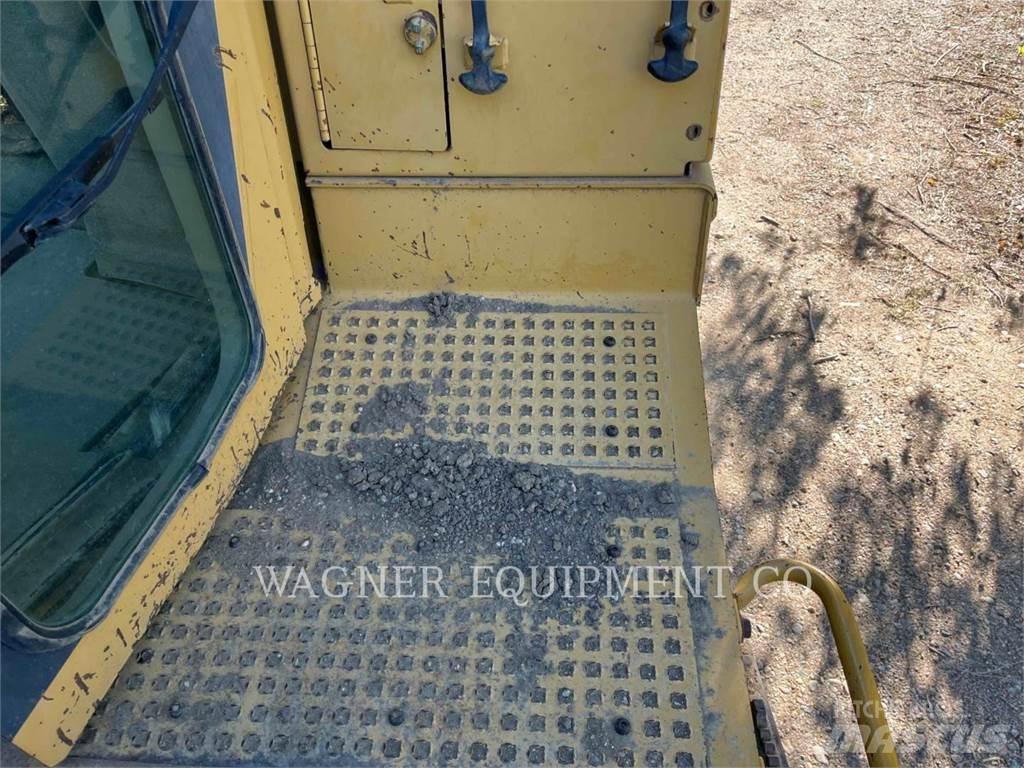 CAT D6R XL DS Гусеничные бульдозеры