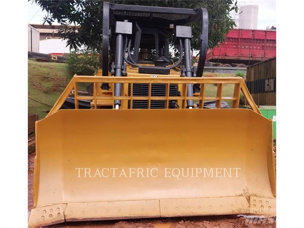 CAT D6R2XL Гусеничные бульдозеры