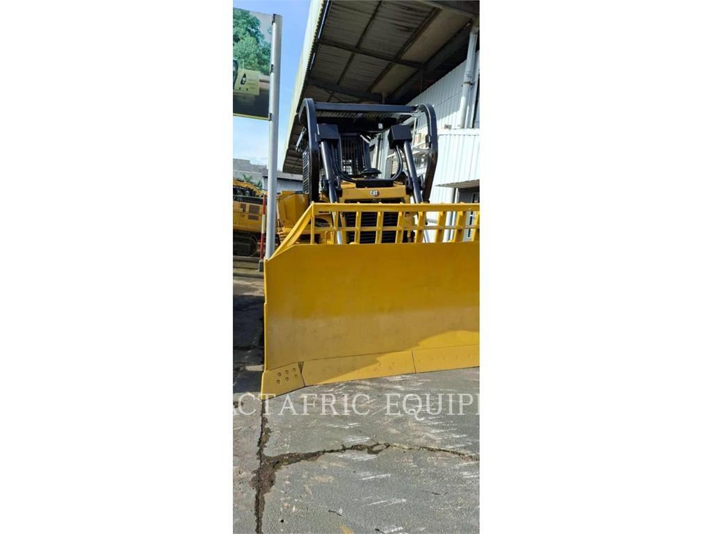 CAT D6R2XL Гусеничные бульдозеры