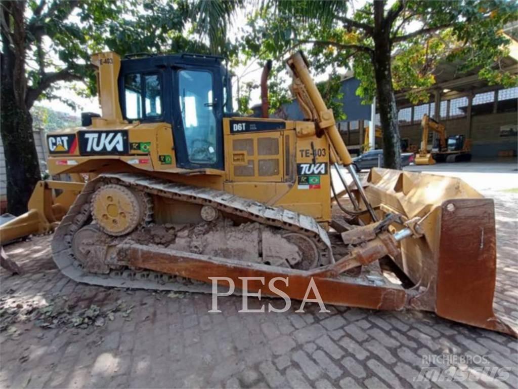 CAT D6T Гусеничные бульдозеры