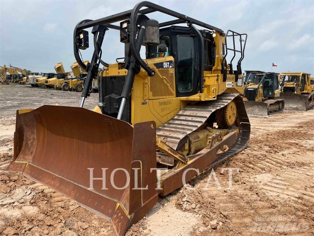 CAT D6T Гусеничные бульдозеры