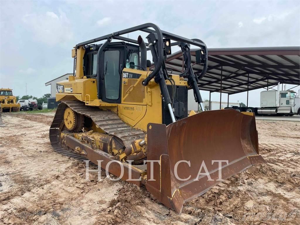 CAT D6T Гусеничные бульдозеры