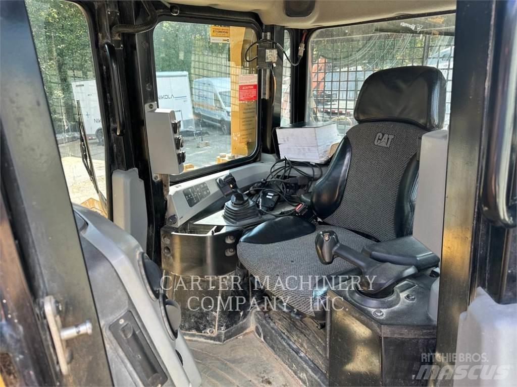 CAT D6T Гусеничные бульдозеры