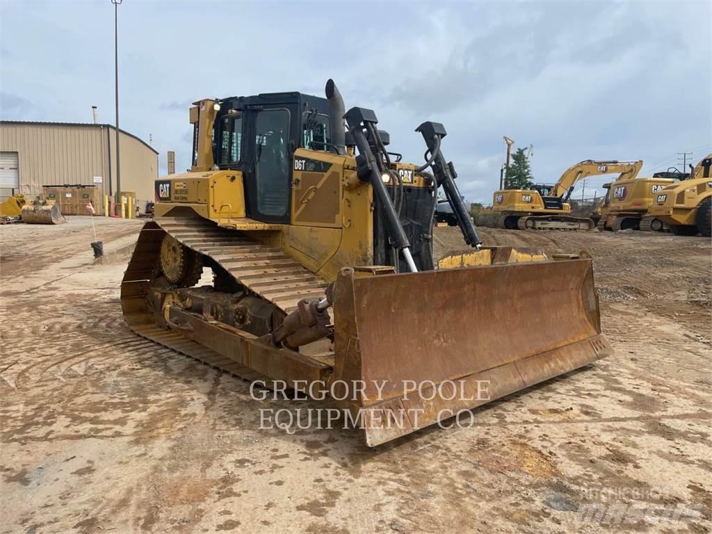 CAT D6T Гусеничные бульдозеры