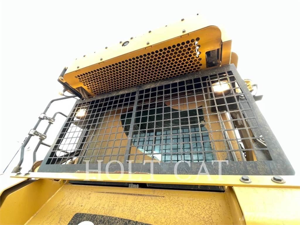 CAT D6T Гусеничные бульдозеры