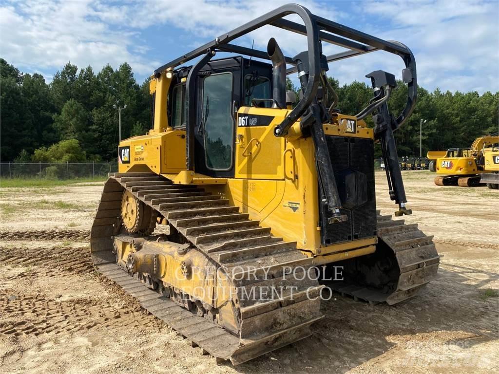CAT D6T Гусеничные бульдозеры