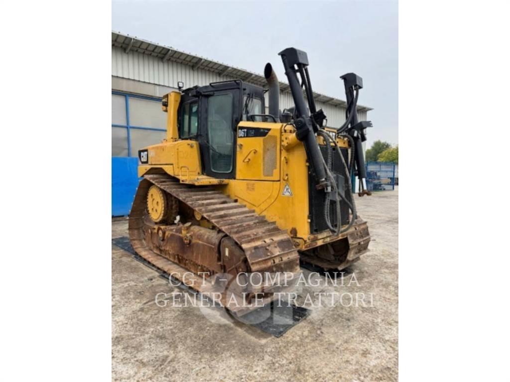CAT D6T Гусеничные бульдозеры