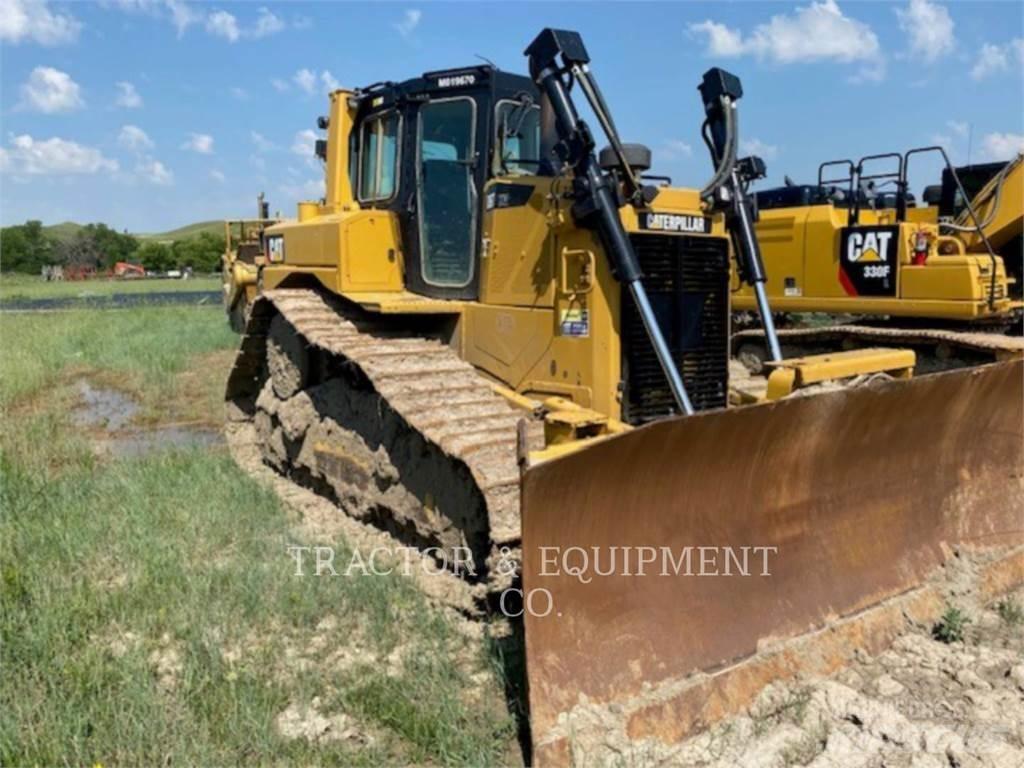 CAT D6T Гусеничные бульдозеры