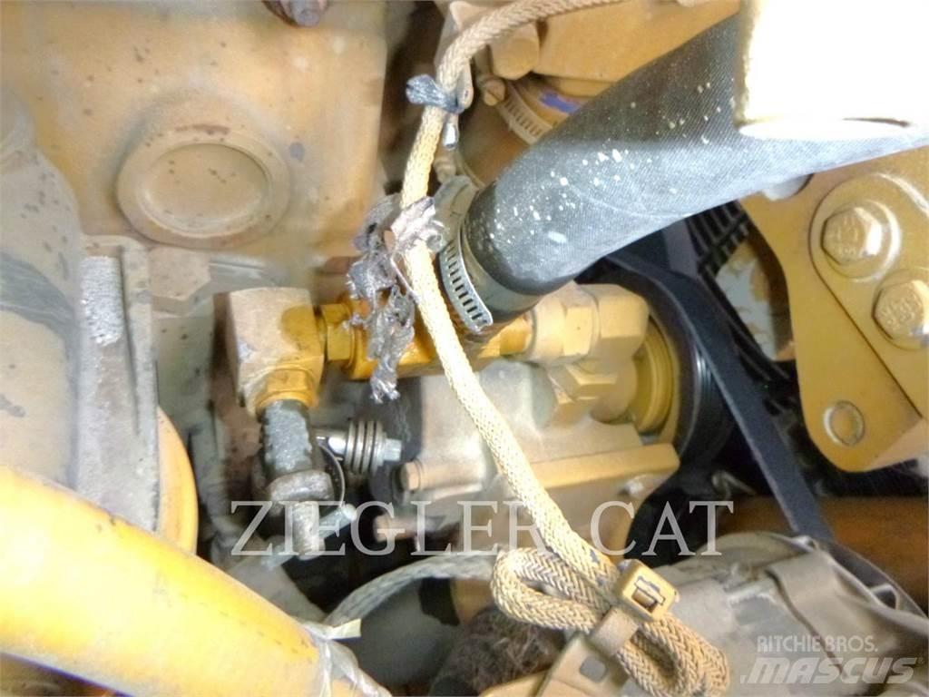 CAT D6T Гусеничные бульдозеры