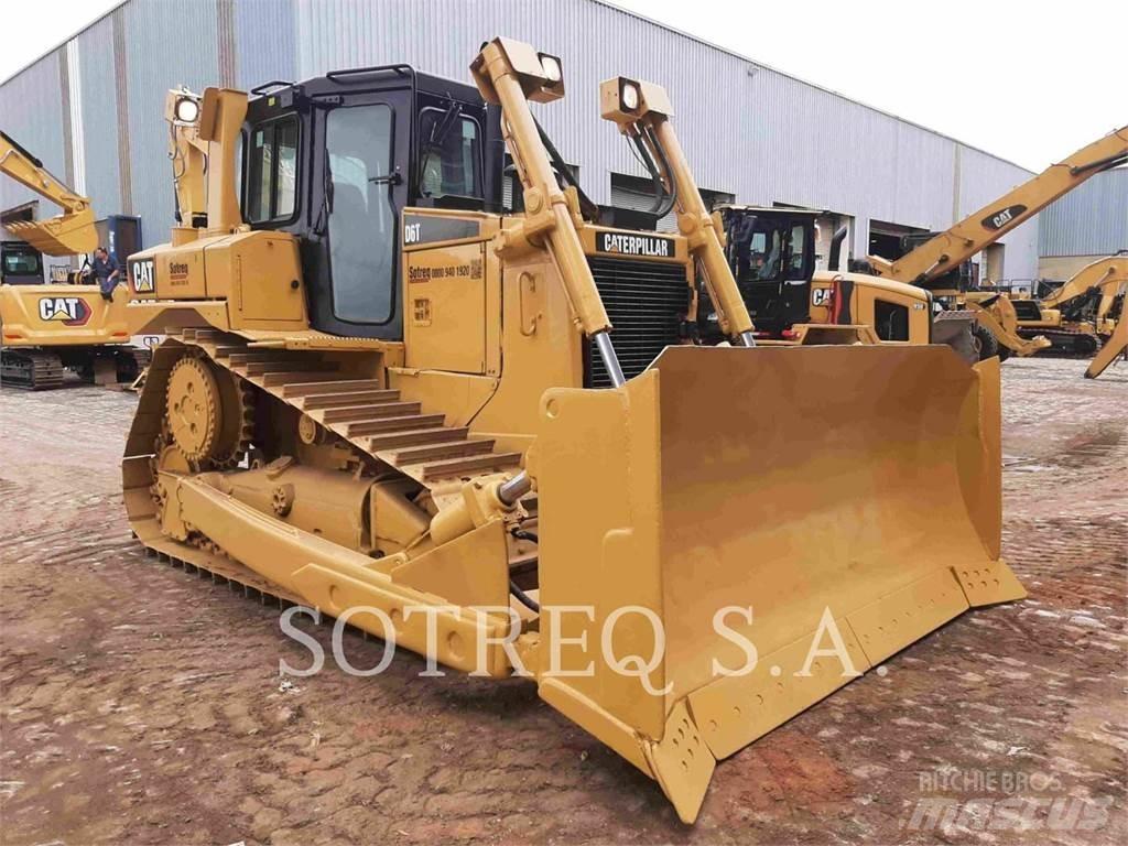 CAT D6T Гусеничные бульдозеры
