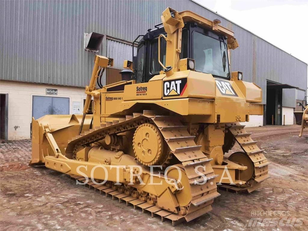 CAT D6T Гусеничные бульдозеры
