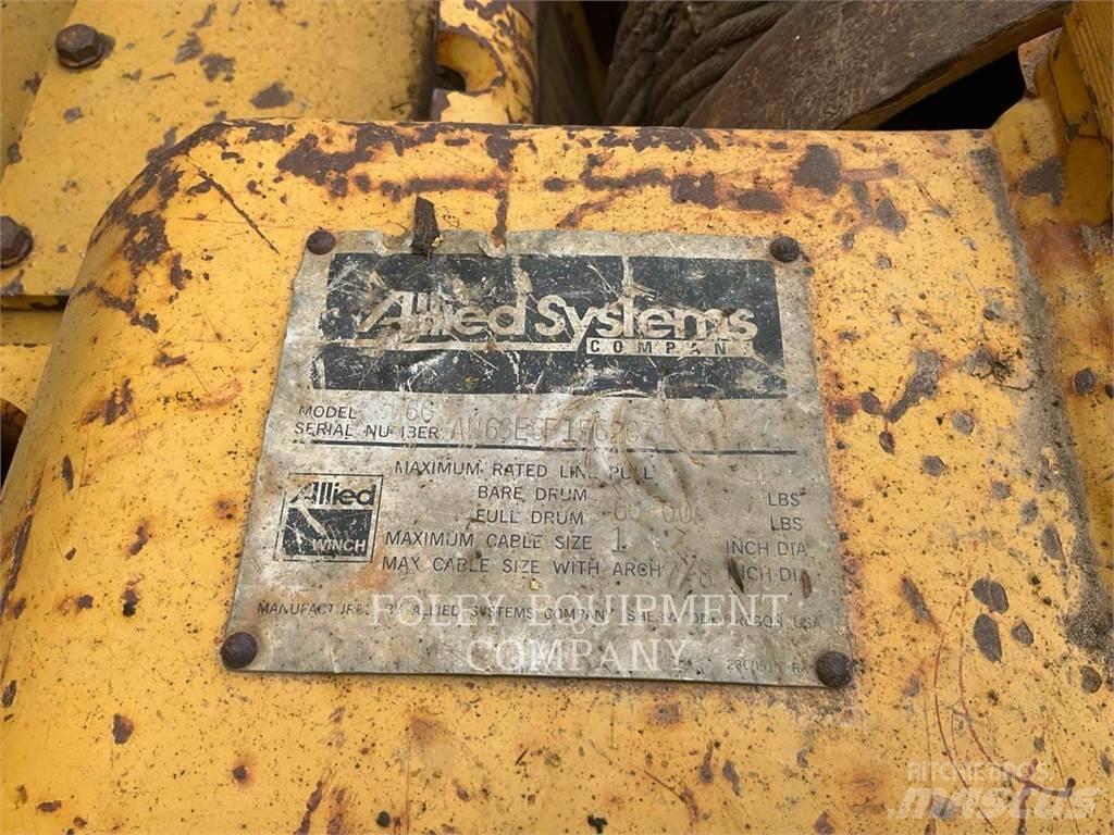 CAT D6T Гусеничные бульдозеры