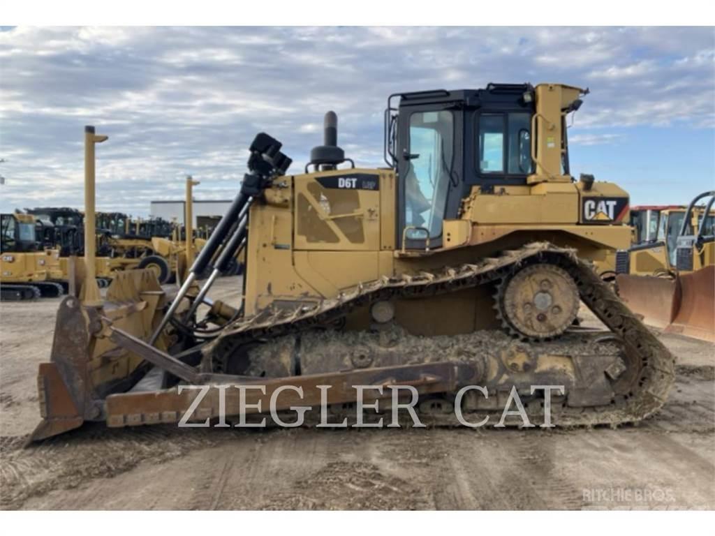 CAT D6T Гусеничные бульдозеры