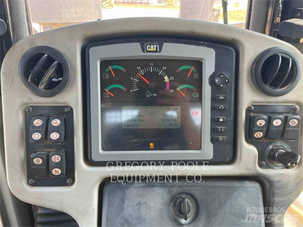 CAT D6T Гусеничные бульдозеры