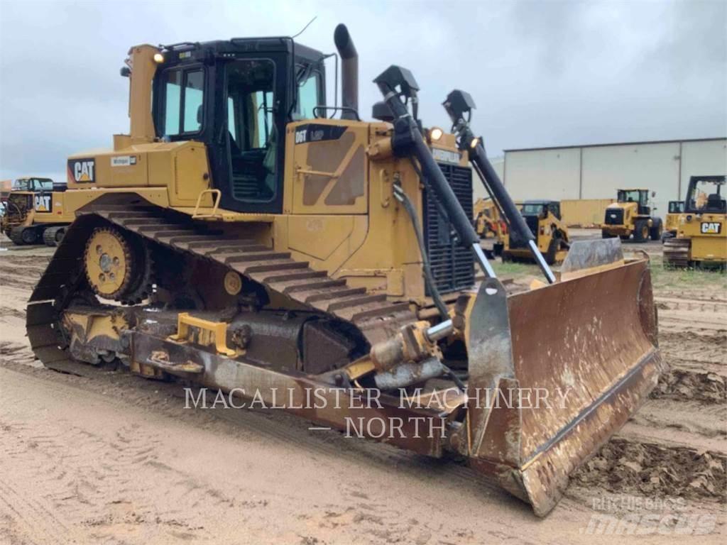 CAT D6T Гусеничные бульдозеры