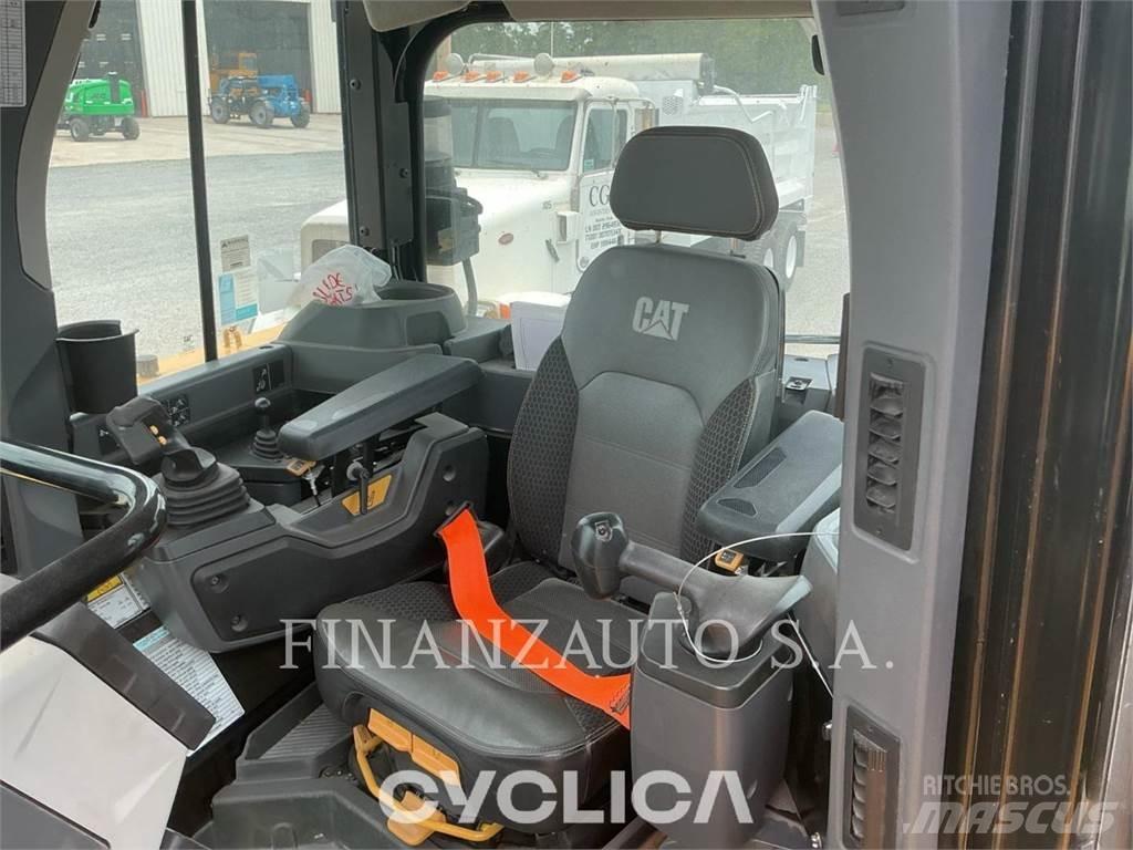 CAT D6T Гусеничные бульдозеры