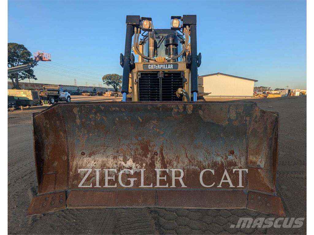 CAT D6T Гусеничные бульдозеры