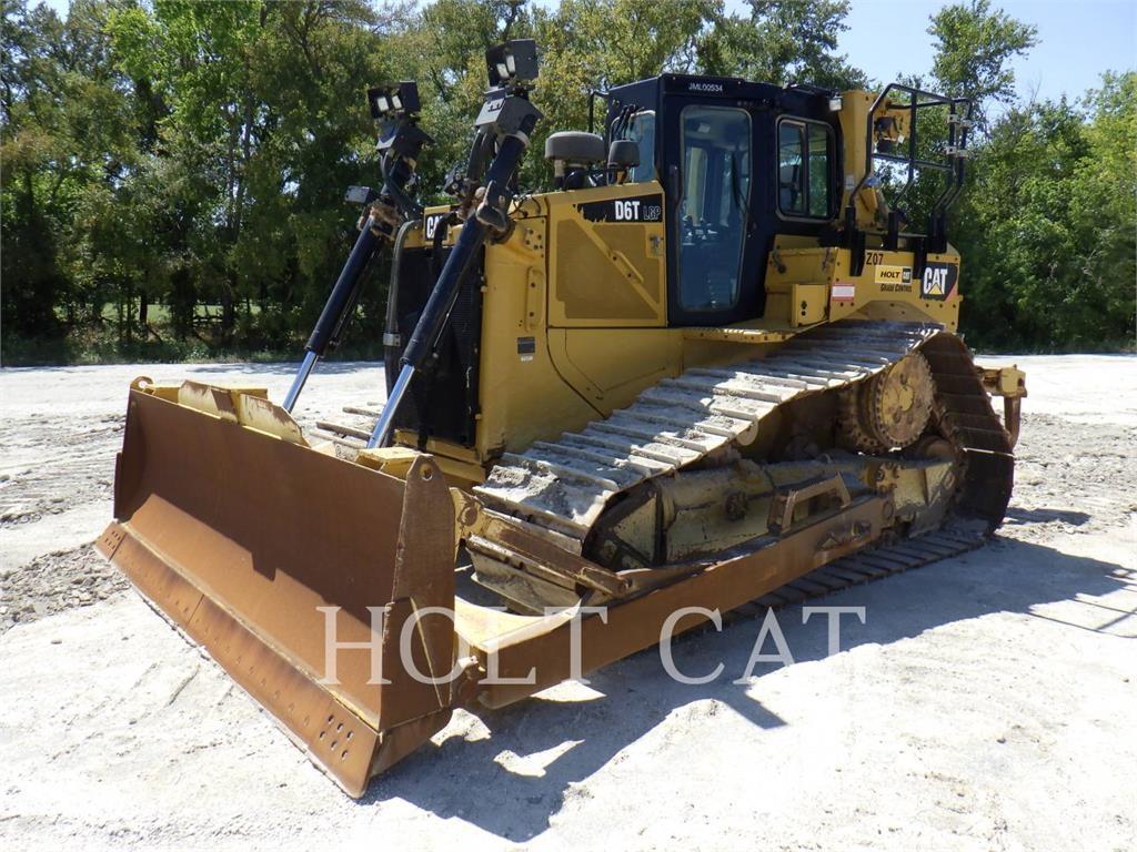 CAT D6T Гусеничные бульдозеры