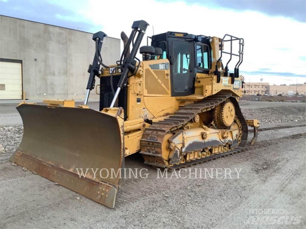 CAT D6T Гусеничные бульдозеры