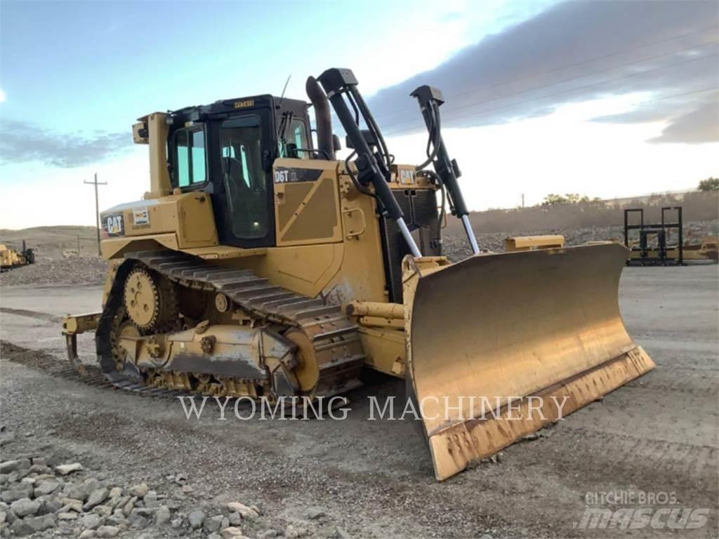 CAT D6T Гусеничные бульдозеры