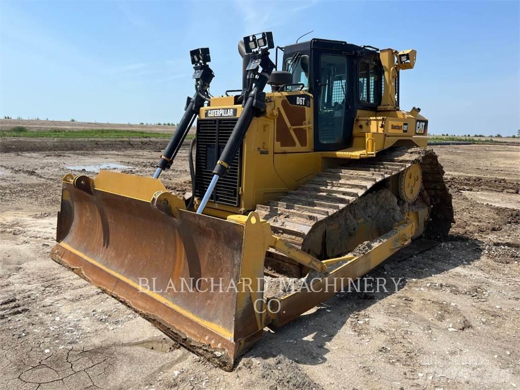 CAT D6T LGP Гусеничные бульдозеры