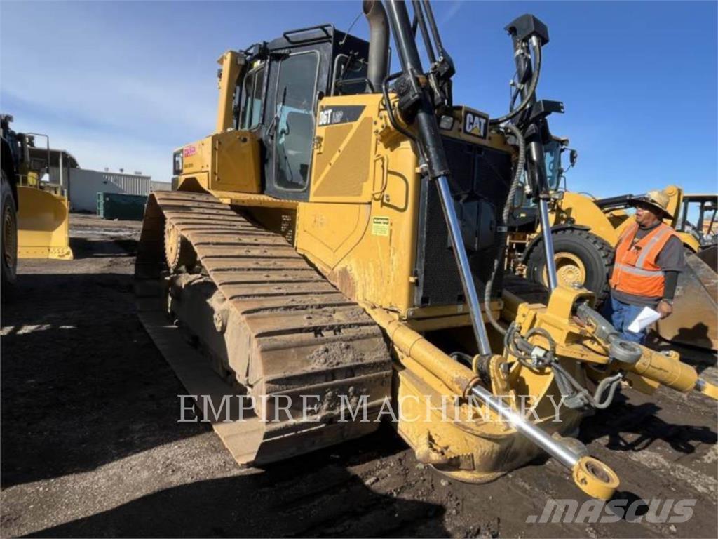 CAT D6T LGP Гусеничные бульдозеры