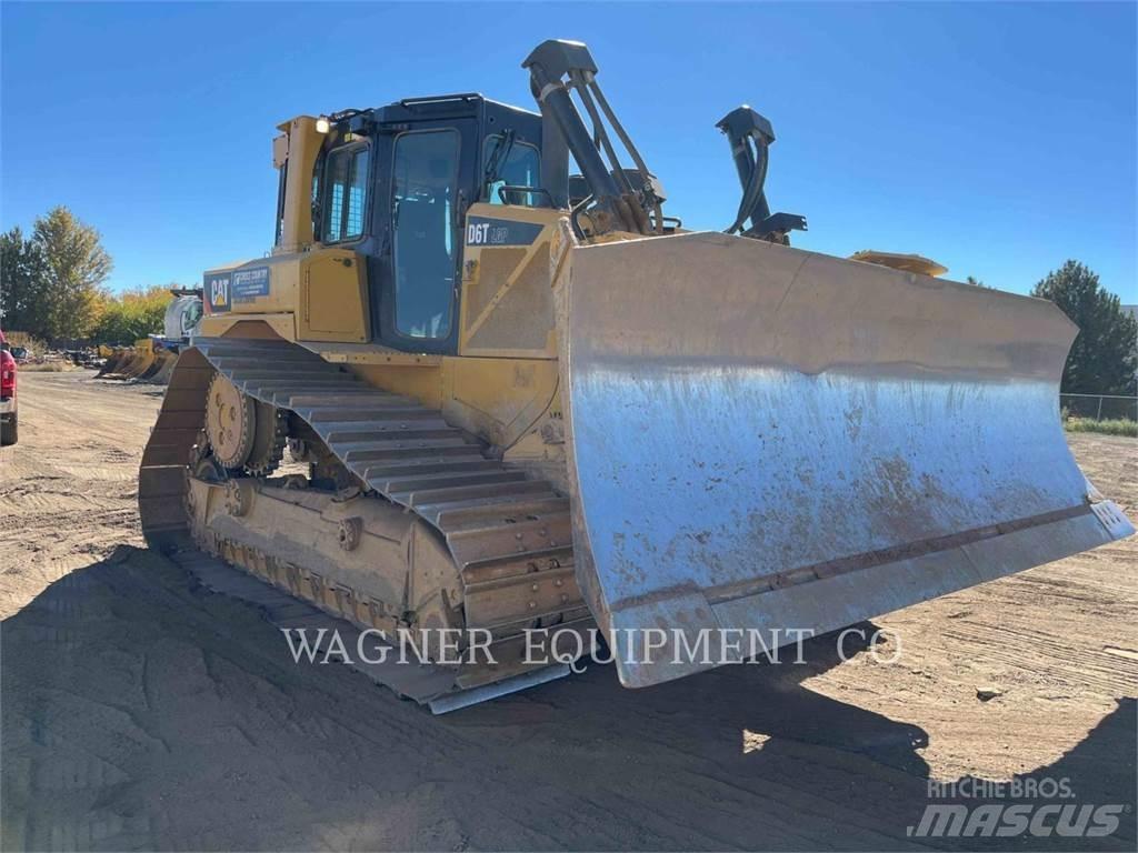 CAT D6T LGPVPT Гусеничные бульдозеры