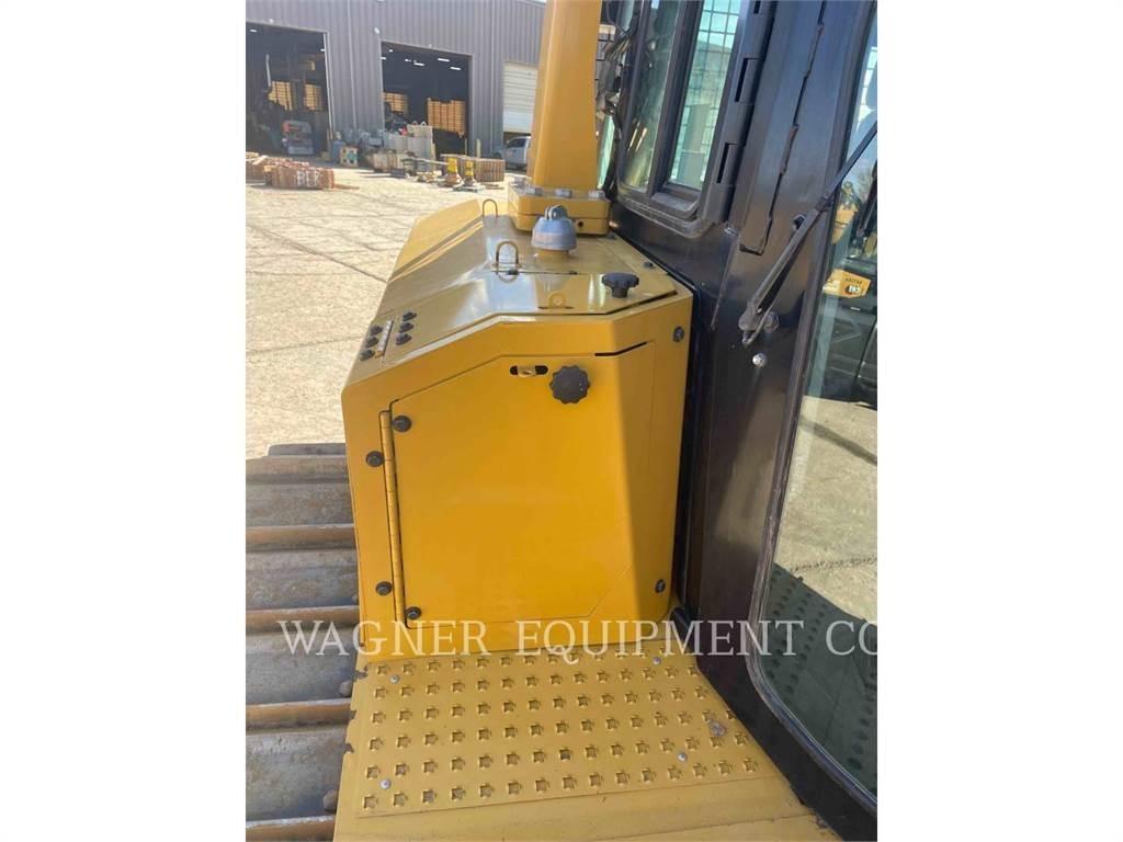 CAT D6T LGPVPT Гусеничные бульдозеры