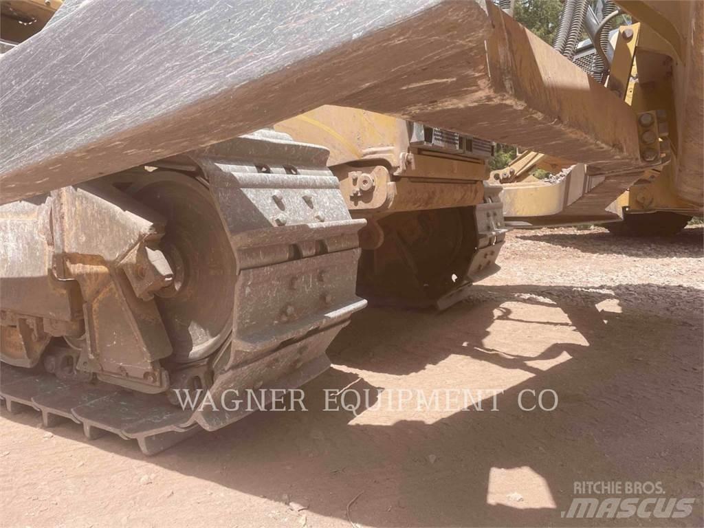 CAT D6T XL Гусеничные бульдозеры