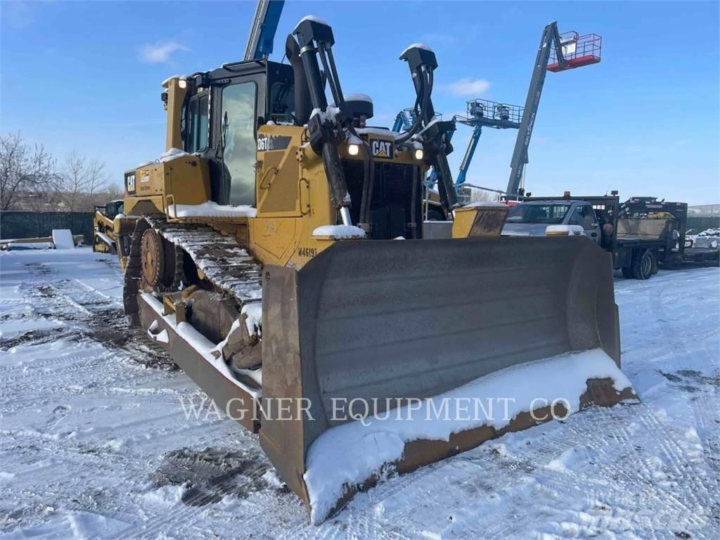 CAT D6T XL Гусеничные бульдозеры