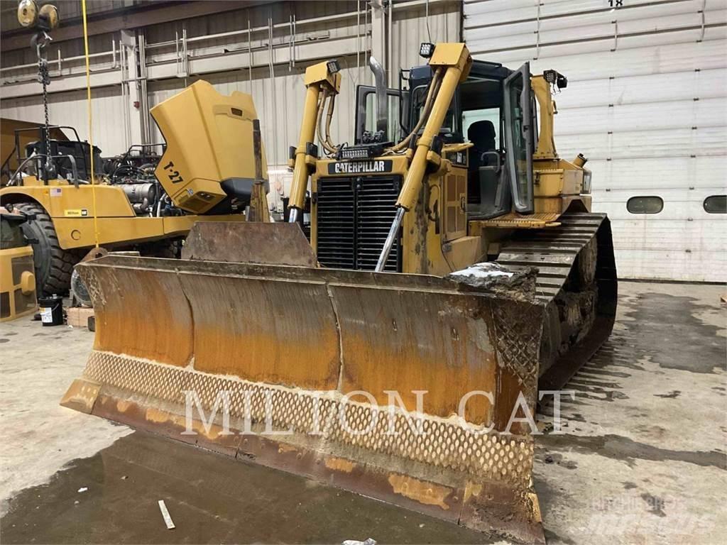 CAT D6T XW Гусеничные бульдозеры