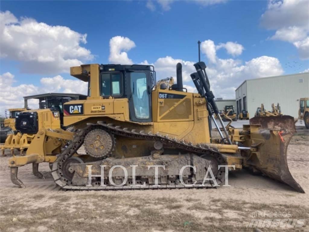 CAT D6T XWVP Гусеничные бульдозеры