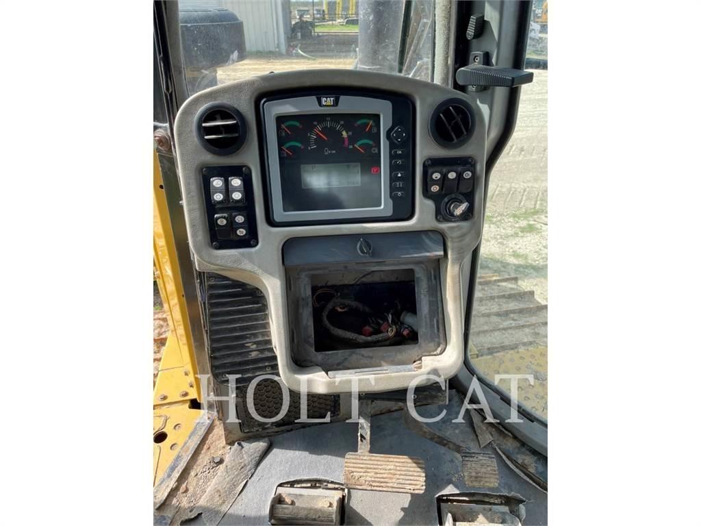 CAT D6T XWVPRI Гусеничные бульдозеры