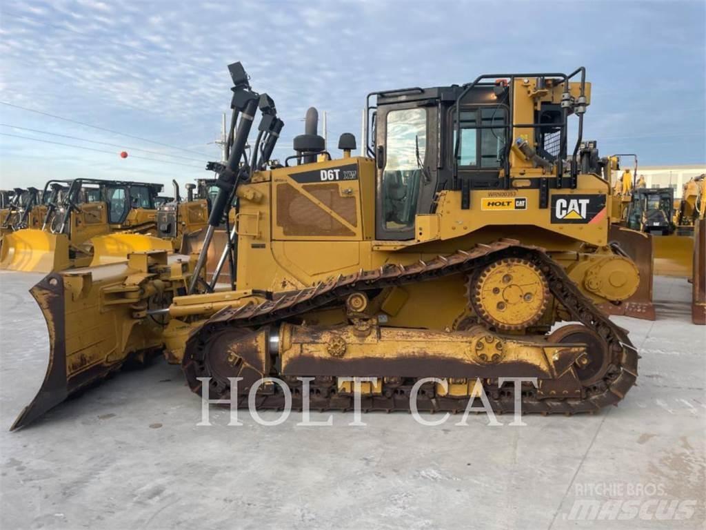 CAT D6T XWVPWI Гусеничные бульдозеры