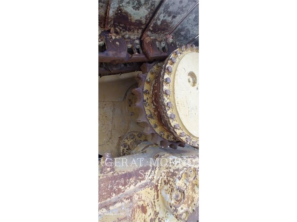 CAT D6T4F LGP Гусеничные бульдозеры