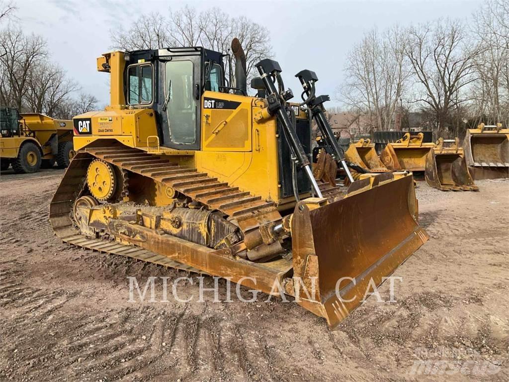 CAT D6TL AHZ24F Гусеничные бульдозеры