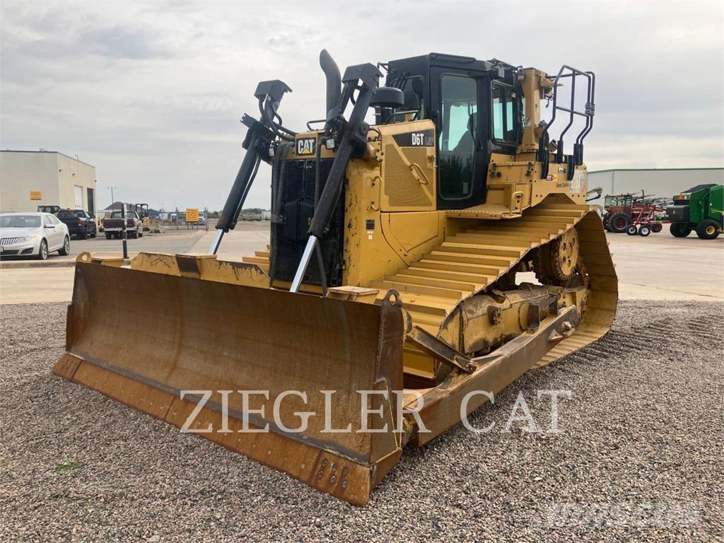 CAT D6TLGP Гусеничные бульдозеры