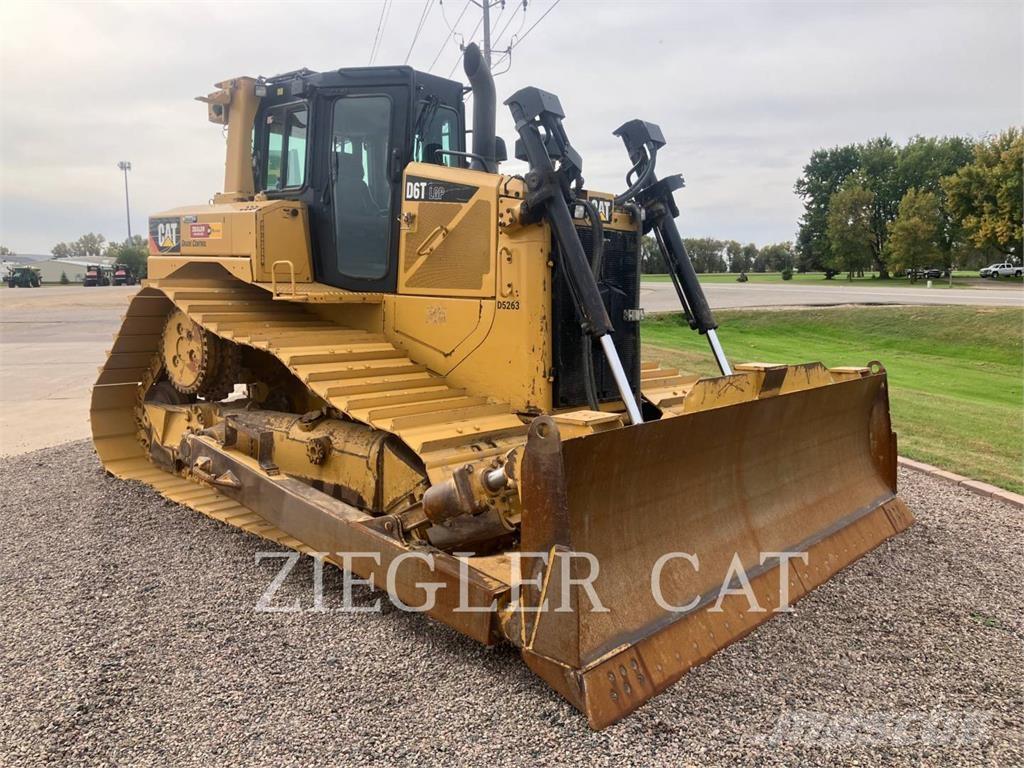 CAT D6TLGP Гусеничные бульдозеры