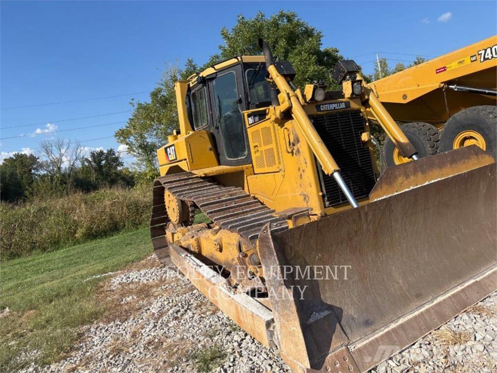 CAT D6TLGP Гусеничные бульдозеры