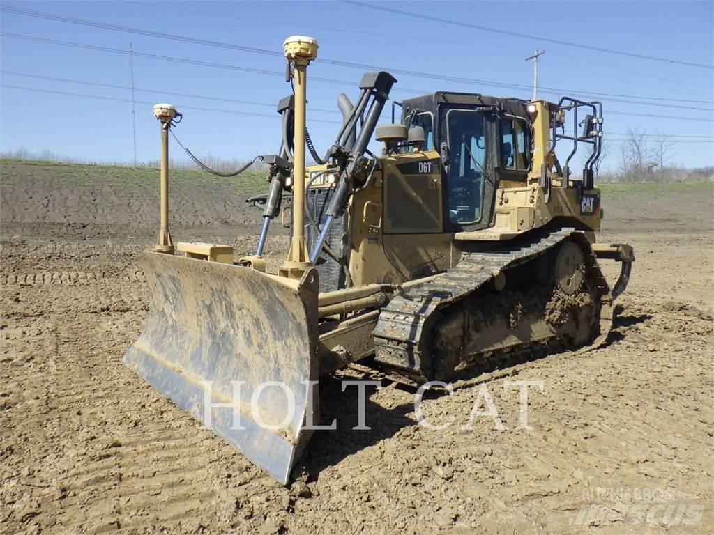 CAT D6TVP Гусеничные бульдозеры