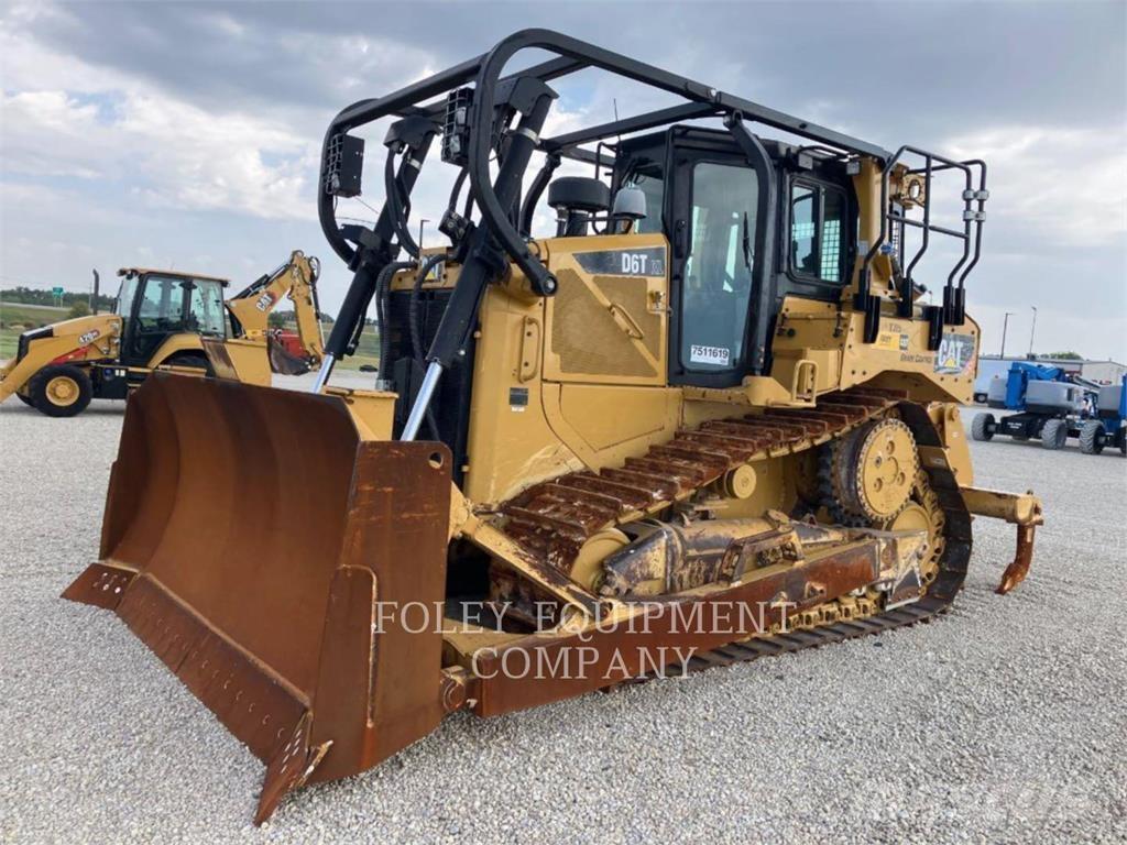 CAT D6TXLSUA Гусеничные бульдозеры