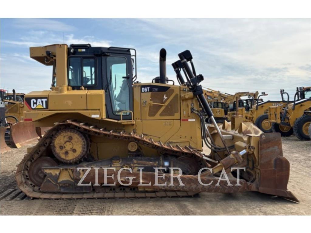 CAT D6TXW Гусеничные бульдозеры