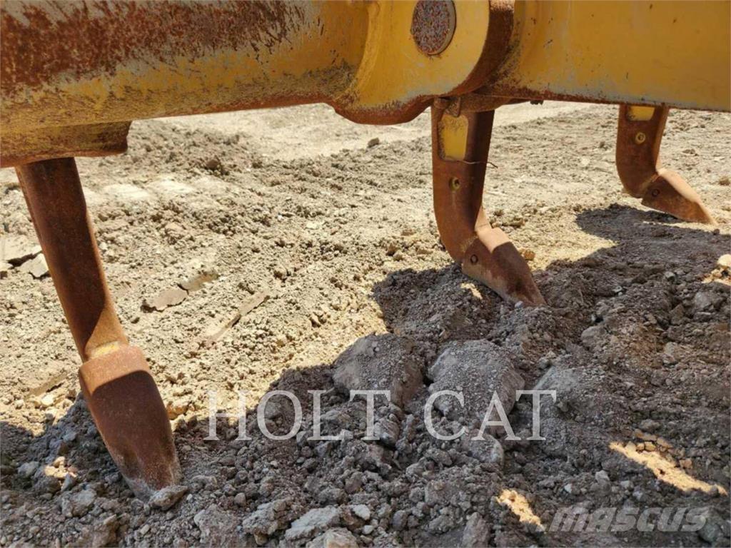 CAT D6XELGPVP3 Гусеничные бульдозеры