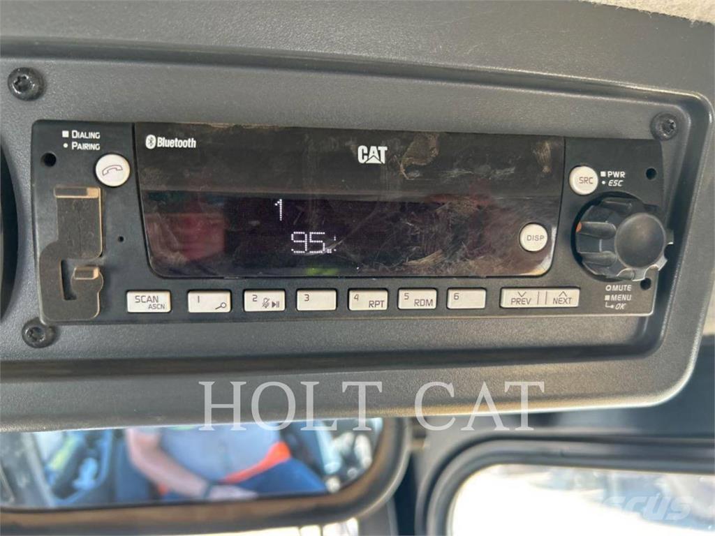 CAT D6XELGPVP3 Гусеничные бульдозеры