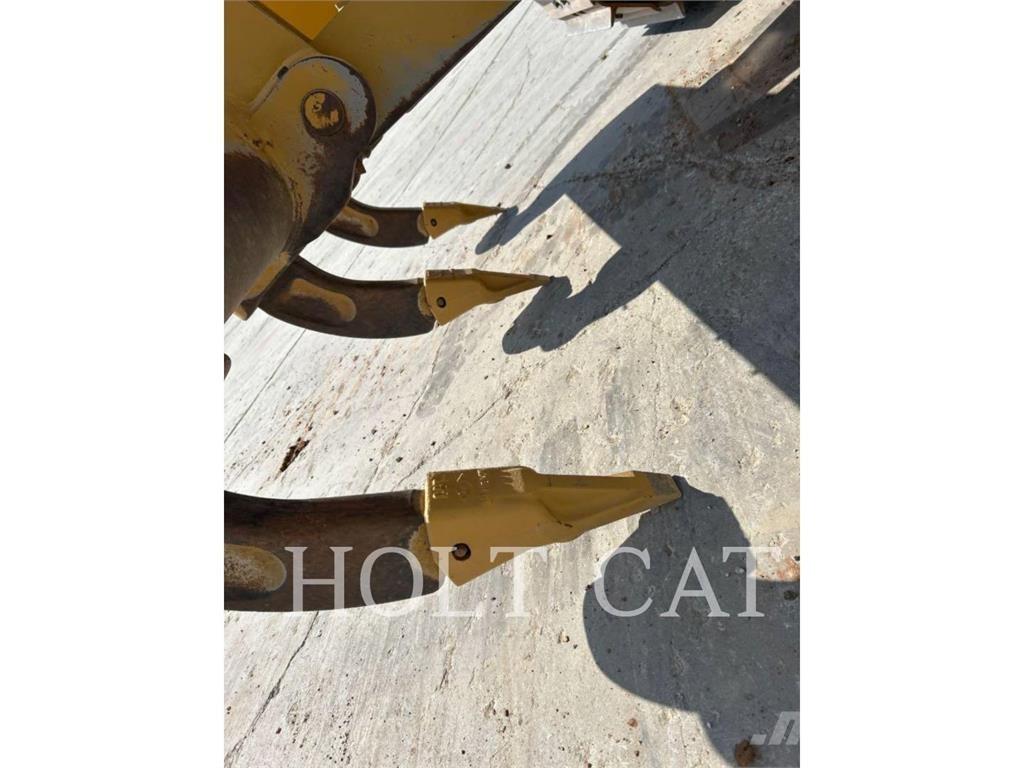 CAT D6XELGPVP3 Гусеничные бульдозеры