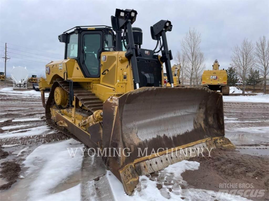 CAT D7 Гусеничные бульдозеры