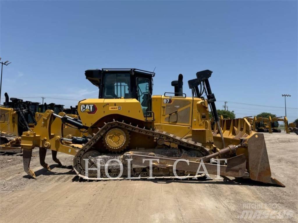 CAT D7 Гусеничные бульдозеры