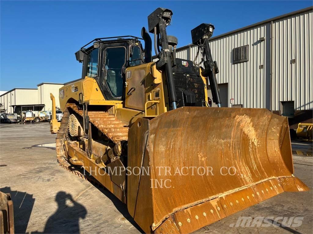 CAT D7 Гусеничные бульдозеры