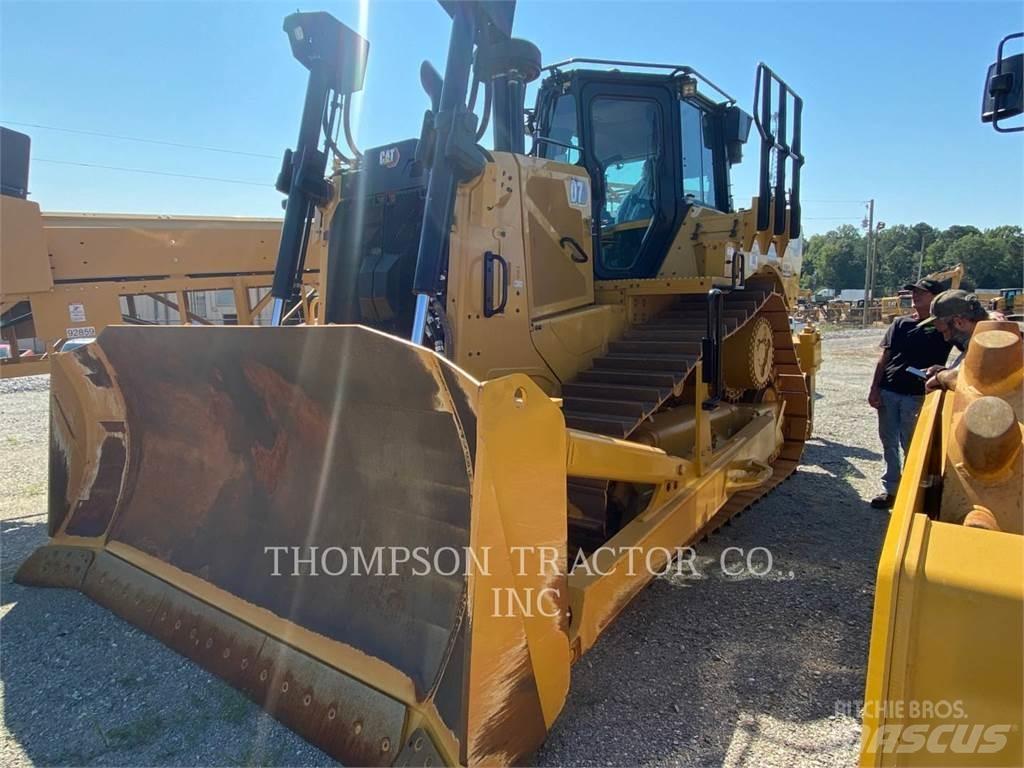 CAT D7 Гусеничные бульдозеры